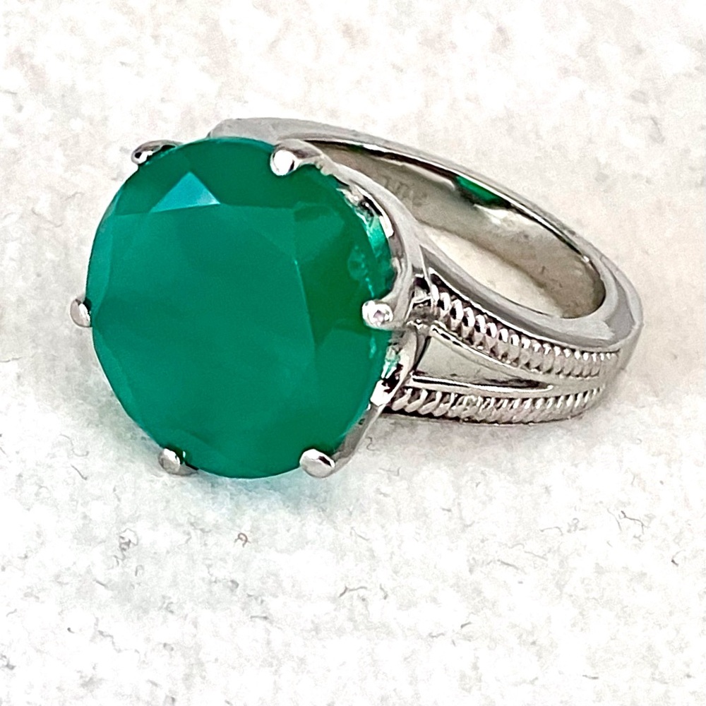 Huge Green Onyx Solitaire Ring in Stainless Steel